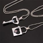 Pendentif Pour Amoureux À L'Occasion De La Saint-Valentin