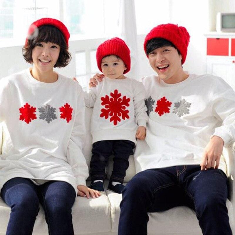 Pull de Noel Famille Assorti – Image 4