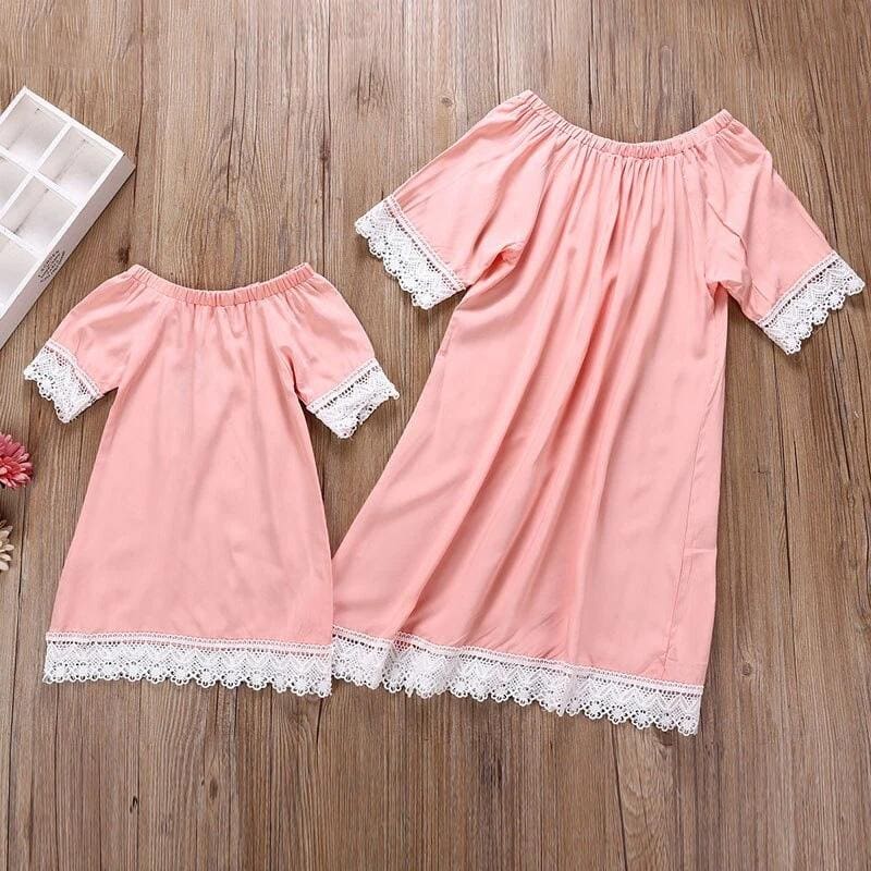 Robe Rose Courte Assortie Pour Mère Et Fille – Image 3