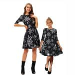 Robe Mère Fille Assortie Pour Noël Ornée De Flocons