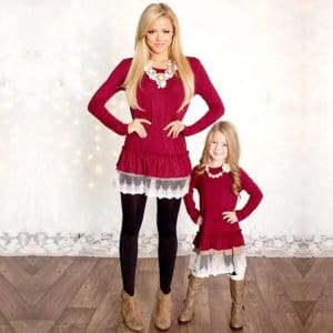 Robe En Dentelle Rouge Pour Mère Et Fille