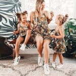 Robe Coordonnée Pour Mère Et Fille Avec Imprimé De La Jungle