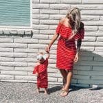 Robe Écarlate Assortie Pour Mère Et Fille